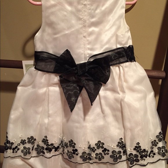 NWT Bonnie Jean Dress - Picture 6 of 8